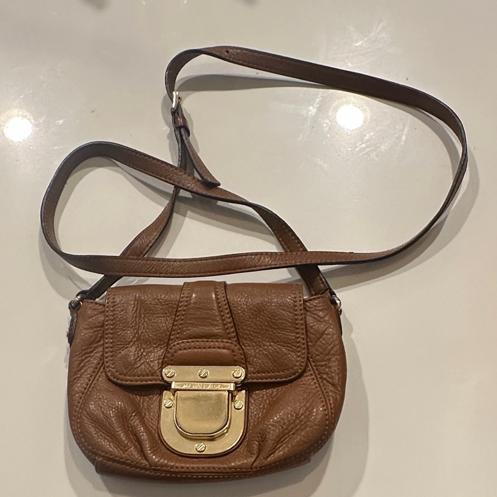 Authentic Michael Kors Wheat Leather Crossbody Bag